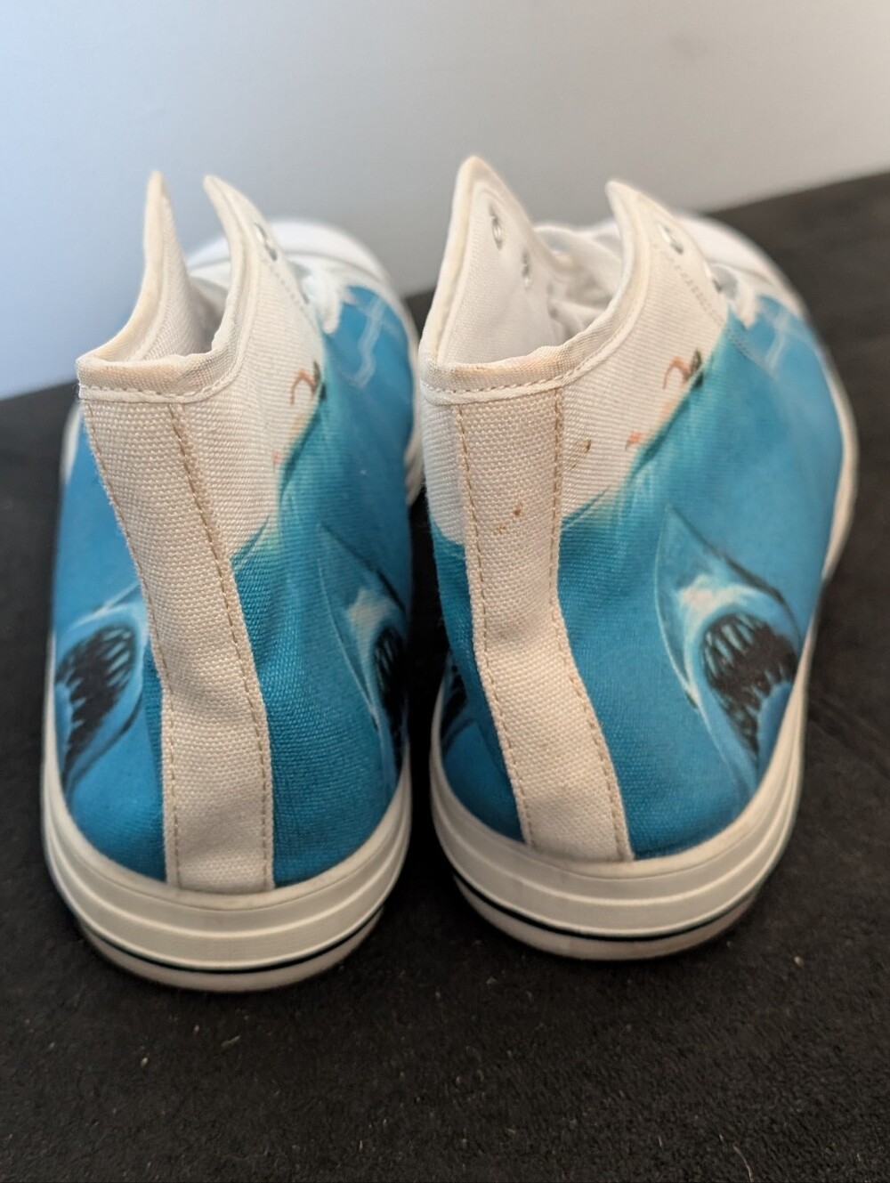 🎬 "Jaws" High Top Sneakers Size 12M - Picture 4 of 7